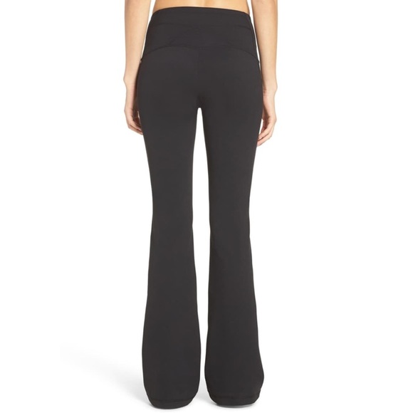 zella flare leggings